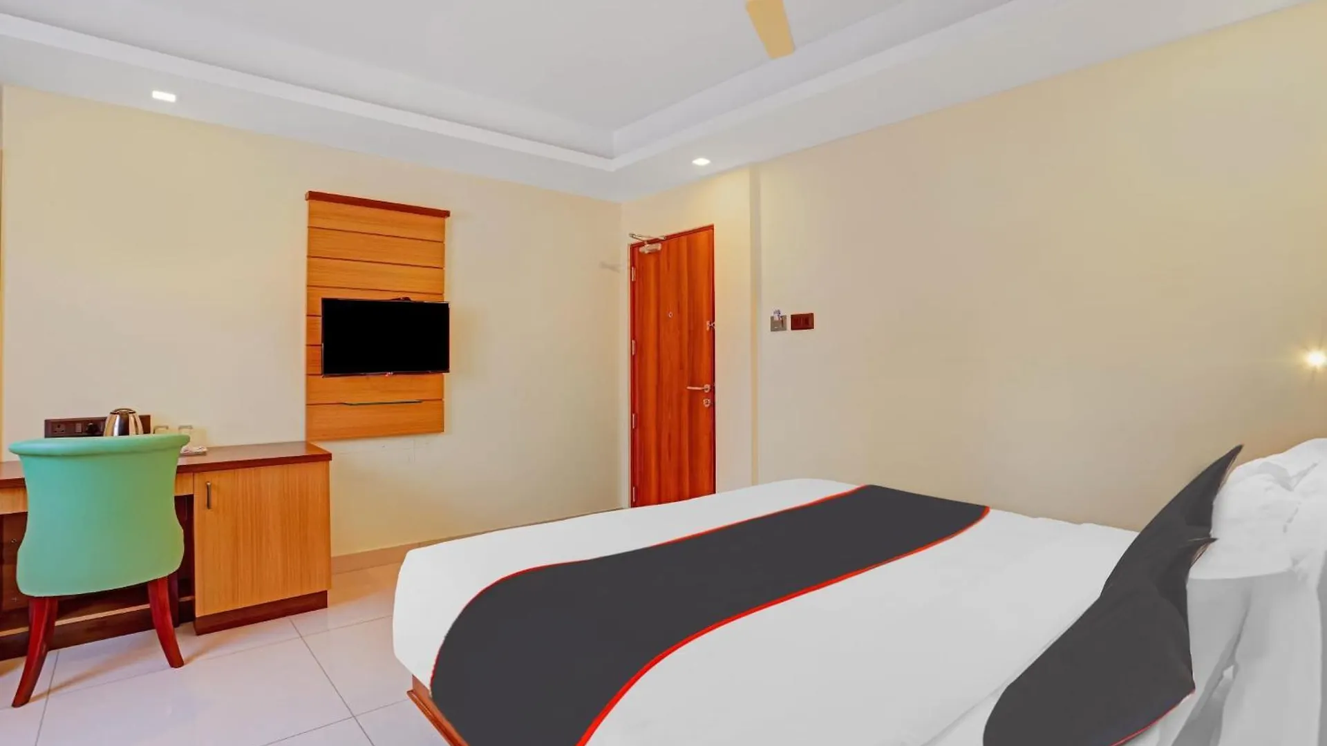 Hotel Collection O Pallava Rajadhani Thiruvananthapuram